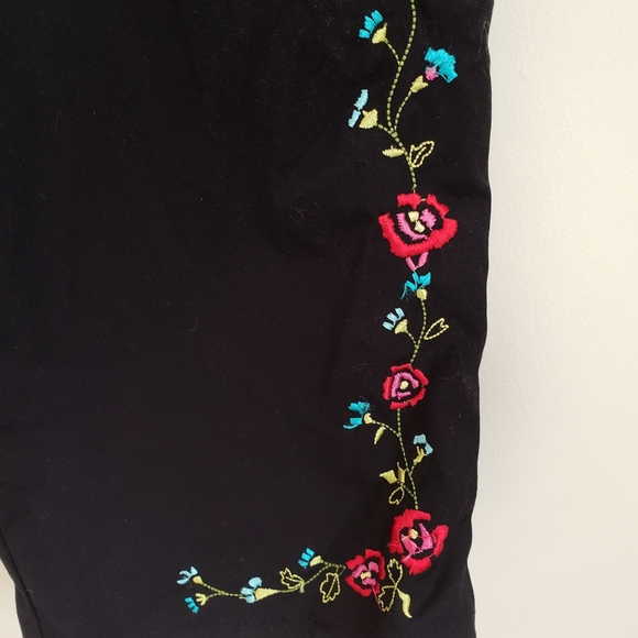 White Stag Petite Pants with Floral Embroidery Black - Picture 3 of 5
